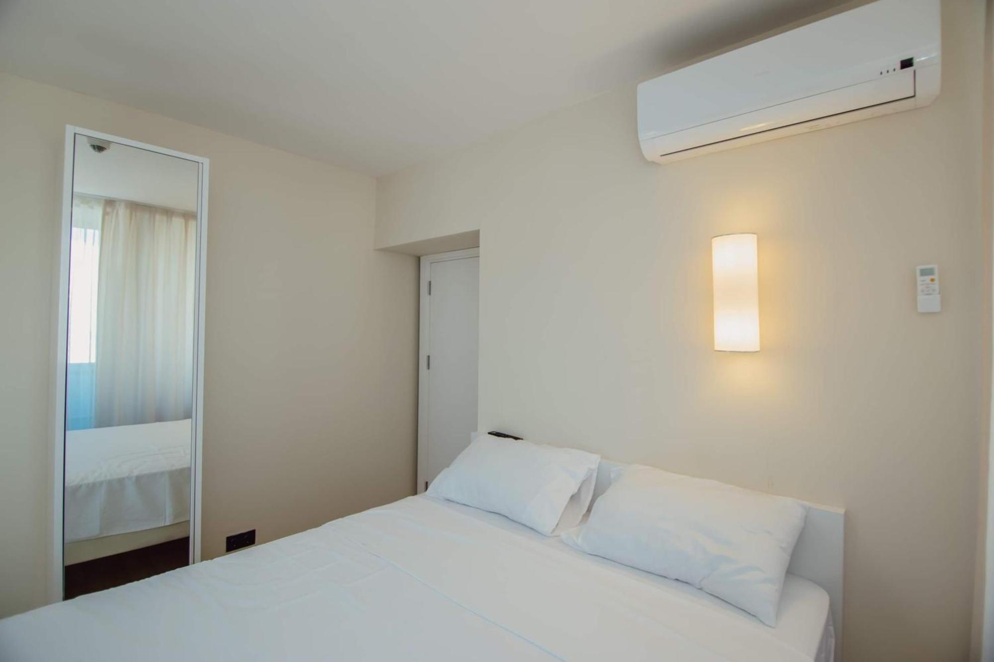 Orbi City Black Sea View Aparthotel Batumi Bagian luar foto